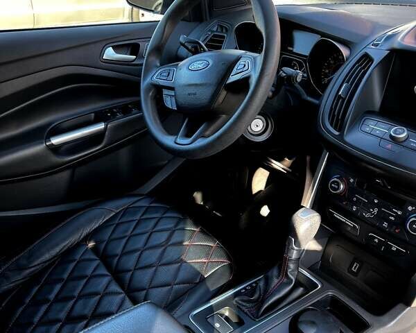 Красный Форд Эскейп, объемом двигателя 1.5 л и пробегом 103 тыс. км за 10500 $, фото 25 на Automoto.ua