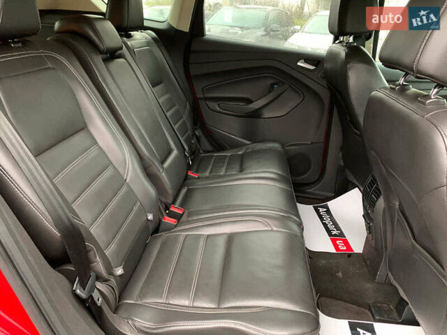 Червоний Форд Ескейп, об'ємом двигуна 2 л та пробігом 179 тис. км за 14890 $, фото 26 на Automoto.ua