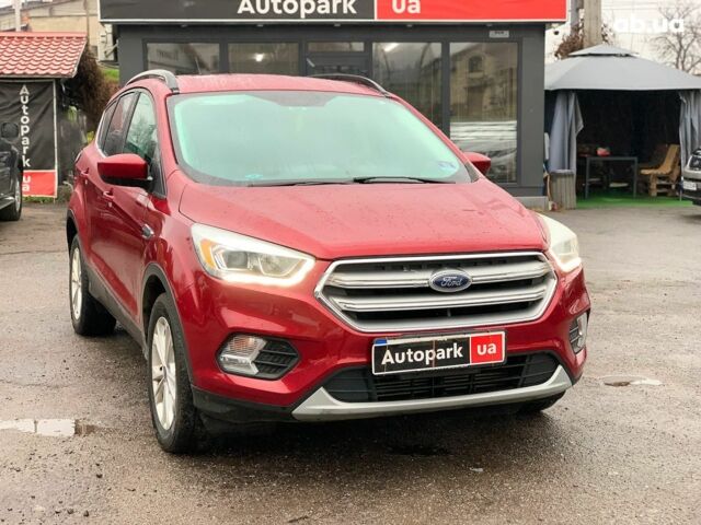 Красный Форд Эскейп, объемом двигателя 2 л и пробегом 179 тыс. км за 14890 $, фото 2 на Automoto.ua