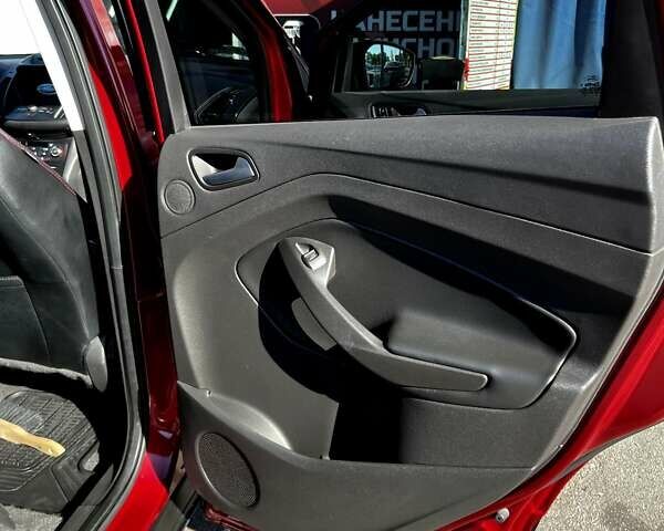 Красный Форд Эскейп, объемом двигателя 1.5 л и пробегом 103 тыс. км за 10500 $, фото 33 на Automoto.ua