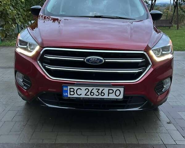 Красный Форд Эскейп, объемом двигателя 2 л и пробегом 170 тыс. км за 13500 $, фото 30 на Automoto.ua