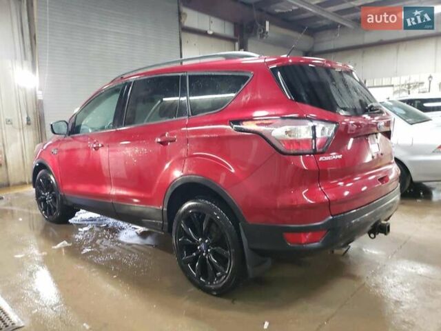 Червоний Форд Ескейп, об'ємом двигуна 2 л та пробігом 131 тис. км за 2900 $, фото 1 на Automoto.ua