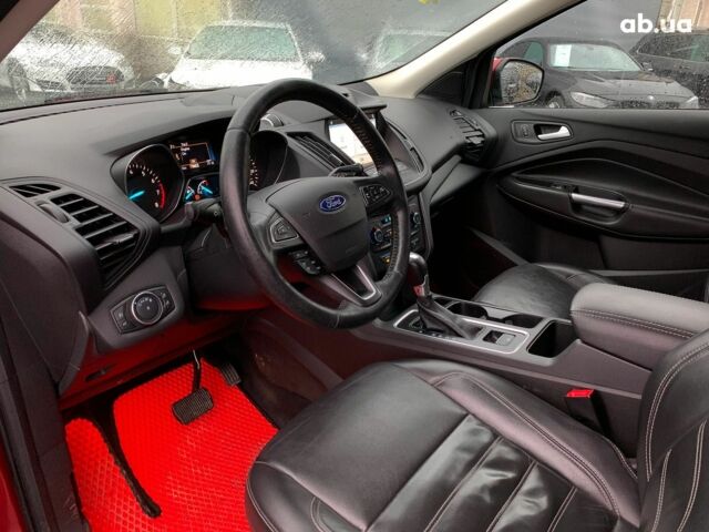 Красный Форд Эскейп, объемом двигателя 2 л и пробегом 179 тыс. км за 14890 $, фото 23 на Automoto.ua