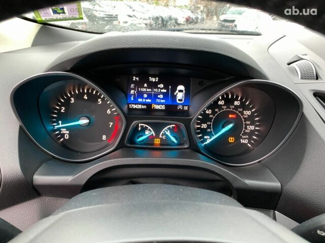 Красный Форд Эскейп, объемом двигателя 2 л и пробегом 179 тыс. км за 14890 $, фото 33 на Automoto.ua