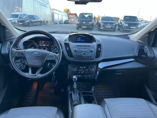 Червоний Форд Ескейп, об'ємом двигуна 2 л та пробігом 170 тис. км за 14590 $, фото 36 на Automoto.ua