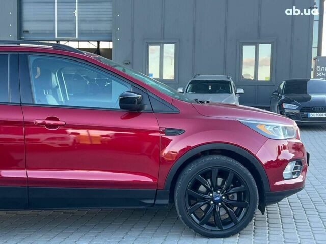 Червоний Форд Ескейп, об'ємом двигуна 2 л та пробігом 170 тис. км за 14590 $, фото 8 на Automoto.ua