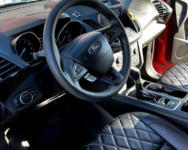 Красный Форд Эскейп, объемом двигателя 1.5 л и пробегом 103 тыс. км за 10500 $, фото 16 на Automoto.ua