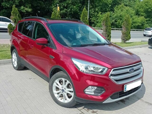 Червоний Форд Ескейп, об'ємом двигуна 1.5 л та пробігом 70 тис. км за 14999 $, фото 1 на Automoto.ua