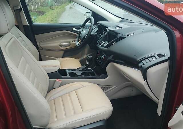 Червоний Форд Ескейп, об'ємом двигуна 2 л та пробігом 178 тис. км за 12999 $, фото 23 на Automoto.ua