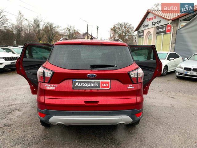 Червоний Форд Ескейп, об'ємом двигуна 2 л та пробігом 179 тис. км за 14890 $, фото 16 на Automoto.ua