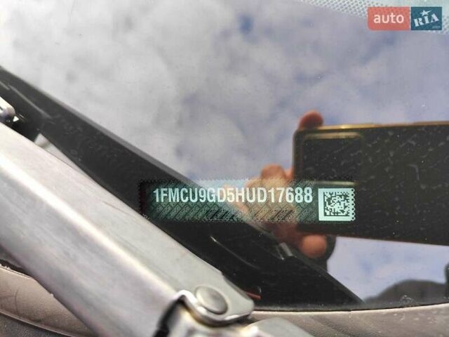 Красный Форд Эскейп, объемом двигателя 1.5 л и пробегом 130 тыс. км за 12300 $, фото 10 на Automoto.ua