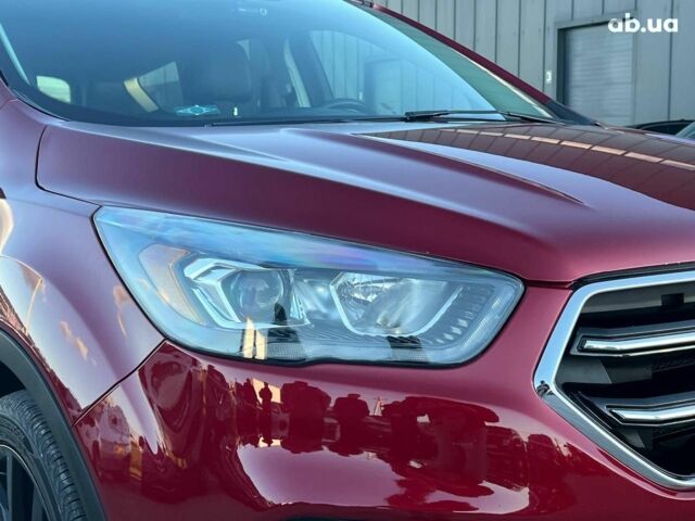 Червоний Форд Ескейп, об'ємом двигуна 2 л та пробігом 170 тис. км за 14590 $, фото 10 на Automoto.ua