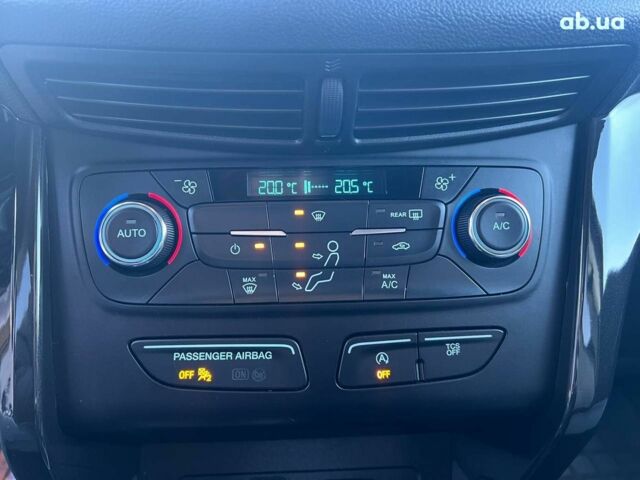 Червоний Форд Ескейп, об'ємом двигуна 2 л та пробігом 170 тис. км за 14590 $, фото 27 на Automoto.ua