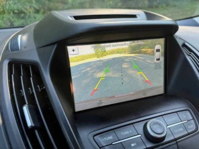 Красный Форд Эскейп, объемом двигателя 1.5 л и пробегом 88 тыс. км за 9500 $, фото 15 на Automoto.ua