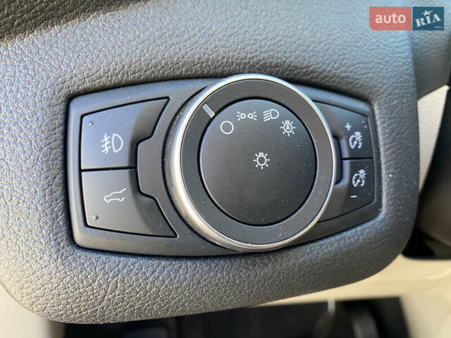 Красный Форд Эскейп, объемом двигателя 1.5 л и пробегом 66 тыс. км за 14700 $, фото 17 на Automoto.ua