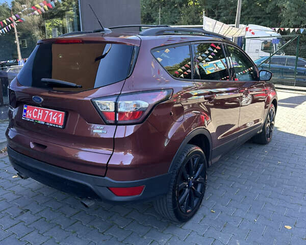 Форд Эскейп 2018 в Черновцах на Automoto.ua Красный Форд Эскейп, объемом двигателя 1.5 л и пробегом 130 тыс. км за 12900 $, фото 3 на Automoto.ua
