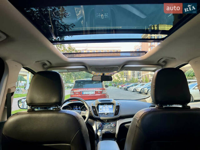 Червоний Форд Ескейп, об'ємом двигуна 1.5 л та пробігом 154 тис. км за 12999 $, фото 60 на Automoto.ua