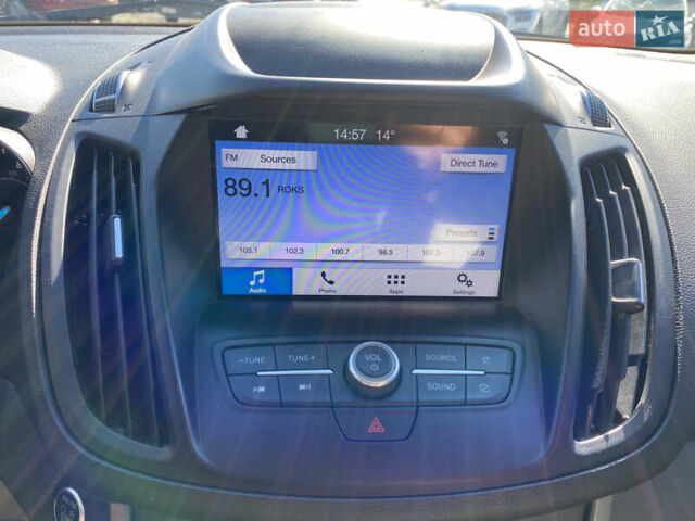 Красный Форд Эскейп, объемом двигателя 1.5 л и пробегом 66 тыс. км за 14700 $, фото 22 на Automoto.ua