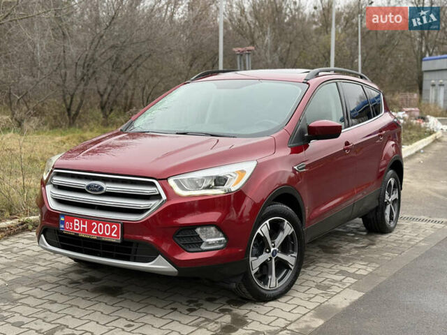 Красный Форд Эскейп, объемом двигателя 1.5 л и пробегом 154 тыс. км за 12499 $, фото 4 на Automoto.ua