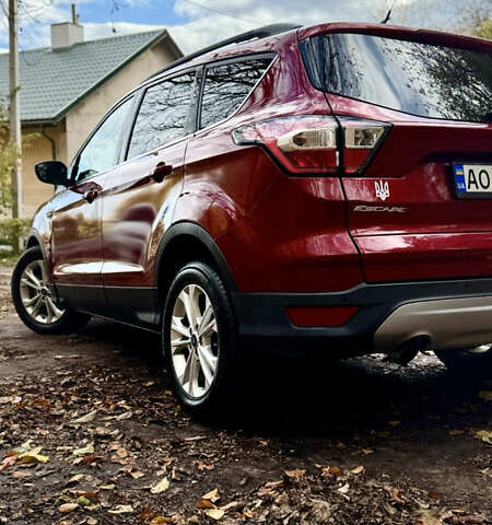 Форд Ескейп 2018 у Львові на Automoto.ua Червоний Форд Ескейп, об'ємом двигуна 1.5 л та пробігом 105 тис. км за 13300 $, фото 5 на Automoto.ua