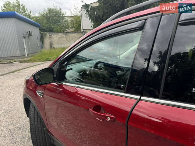 Червоний Форд Ескейп, об'ємом двигуна 1.5 л та пробігом 112 тис. км за 18000 $, фото 6 на Automoto.ua