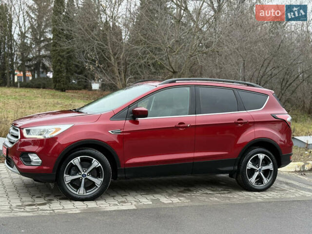 Красный Форд Эскейп, объемом двигателя 1.5 л и пробегом 154 тыс. км за 12499 $, фото 6 на Automoto.ua