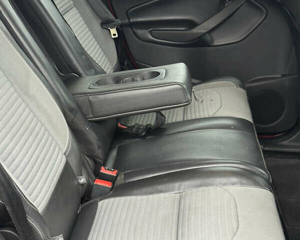 Червоний Форд Ескейп, об'ємом двигуна 1.5 л та пробігом 235 тис. км за 11500 $, фото 15 на Automoto.ua