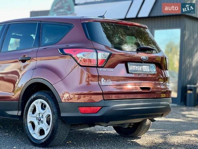 Форд Эскейп 2018 в Каменке на Automoto.ua Красный Форд Эскейп, объемом двигателя 2.5 л и пробегом 202 тыс. км за 11900 $, фото 11 на Automoto.ua