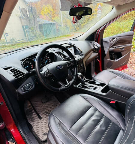 Форд Ескейп 2018 у Львові на Automoto.ua Червоний Форд Ескейп, об'ємом двигуна 1.5 л та пробігом 105 тис. км за 13300 $, фото 27 на Automoto.ua