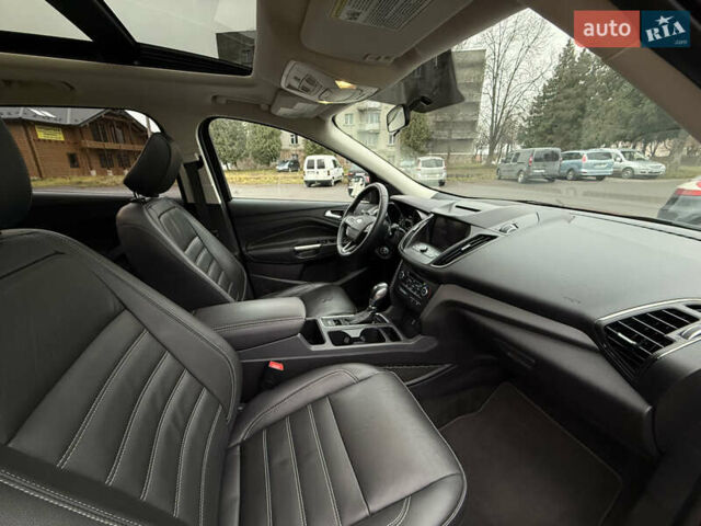 Красный Форд Эскейп, объемом двигателя 1.5 л и пробегом 154 тыс. км за 12499 $, фото 35 на Automoto.ua