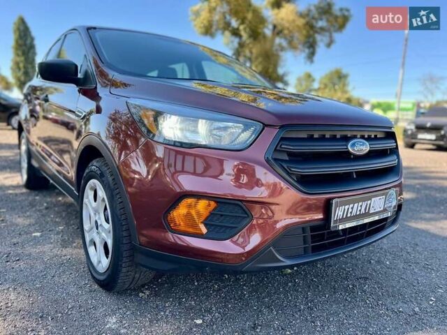 Форд Эскейп 2018 в Каменке на Automoto.ua Красный Форд Эскейп, объемом двигателя 2.5 л и пробегом 202 тыс. км за 11900 $, фото 34 на Automoto.ua