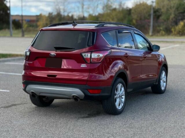 Красный Форд Эскейп, объемом двигателя 1.5 л и пробегом 45 тыс. км за 8000 $, фото 7 на Automoto.ua