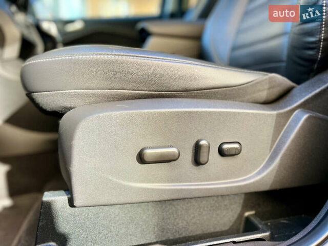 Червоний Форд Ескейп, об'ємом двигуна 1.5 л та пробігом 154 тис. км за 12999 $, фото 51 на Automoto.ua