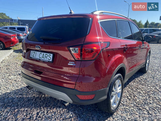 Красный Форд Эскейп, объемом двигателя 1.5 л и пробегом 66 тыс. км за 14700 $, фото 7 на Automoto.ua