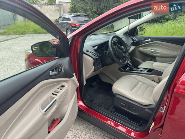 Червоний Форд Ескейп, об'ємом двигуна 1.5 л та пробігом 112 тис. км за 18000 $, фото 7 на Automoto.ua
