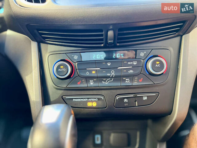 Червоний Форд Ескейп, об'ємом двигуна 1.5 л та пробігом 154 тис. км за 12999 $, фото 50 на Automoto.ua