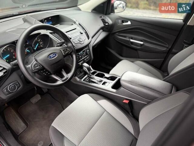 Красный Форд Эскейп, объемом двигателя 1.5 л и пробегом 160 тыс. км за 11900 $, фото 30 на Automoto.ua