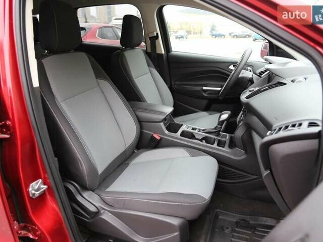 Червоний Форд Ескейп, об'ємом двигуна 1.5 л та пробігом 85 тис. км за 13500 $, фото 9 на Automoto.ua