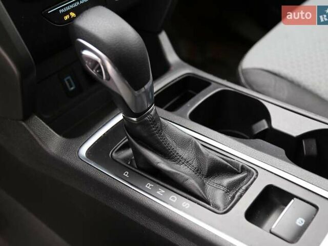 Червоний Форд Ескейп, об'ємом двигуна 1.5 л та пробігом 85 тис. км за 13500 $, фото 20 на Automoto.ua