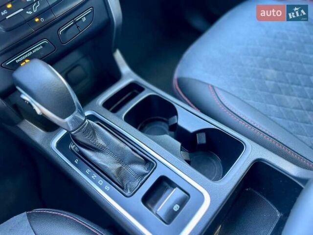 Форд Эскейп 2018 в Каменке на Automoto.ua Красный Форд Эскейп, объемом двигателя 2.5 л и пробегом 202 тыс. км за 11900 $, фото 24 на Automoto.ua