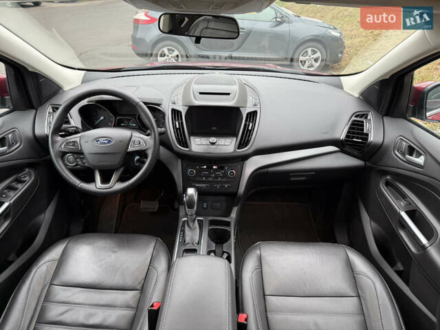 Красный Форд Эскейп, объемом двигателя 1.5 л и пробегом 154 тыс. км за 12499 $, фото 44 на Automoto.ua