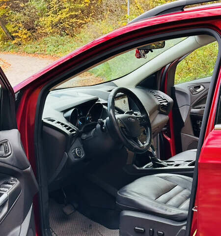 Форд Ескейп 2018 у Львові на Automoto.ua Червоний Форд Ескейп, об'ємом двигуна 1.5 л та пробігом 105 тис. км за 13300 $, фото 26 на Automoto.ua