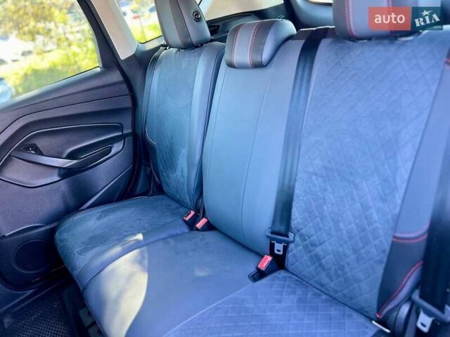 Форд Эскейп 2018 в Каменке на Automoto.ua Красный Форд Эскейп, объемом двигателя 2.5 л и пробегом 202 тыс. км за 11900 $, фото 30 на Automoto.ua