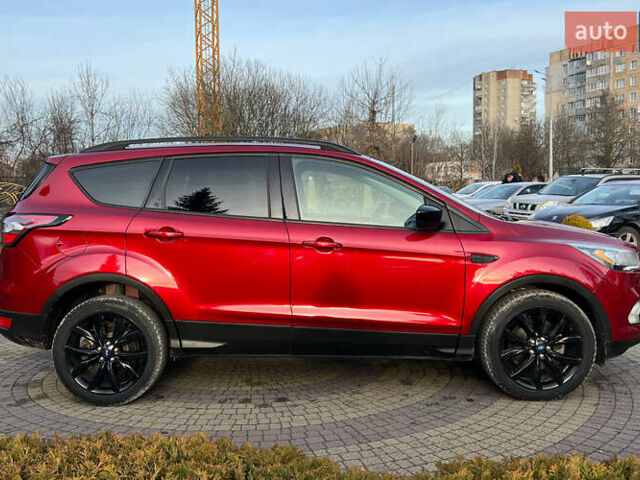 Красный Форд Эскейп, объемом двигателя 1.5 л и пробегом 235 тыс. км за 12200 $, фото 7 на Automoto.ua