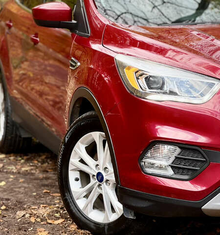 Форд Ескейп 2018 у Львові на Automoto.ua Червоний Форд Ескейп, об'ємом двигуна 1.5 л та пробігом 105 тис. км за 13300 $, фото 9 на Automoto.ua