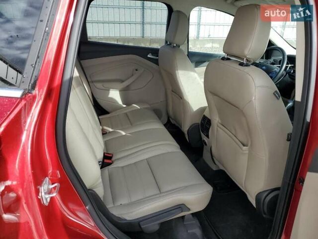 Червоний Форд Ескейп, об'ємом двигуна 1.5 л та пробігом 102 тис. км за 1900 $, фото 10 на Automoto.ua