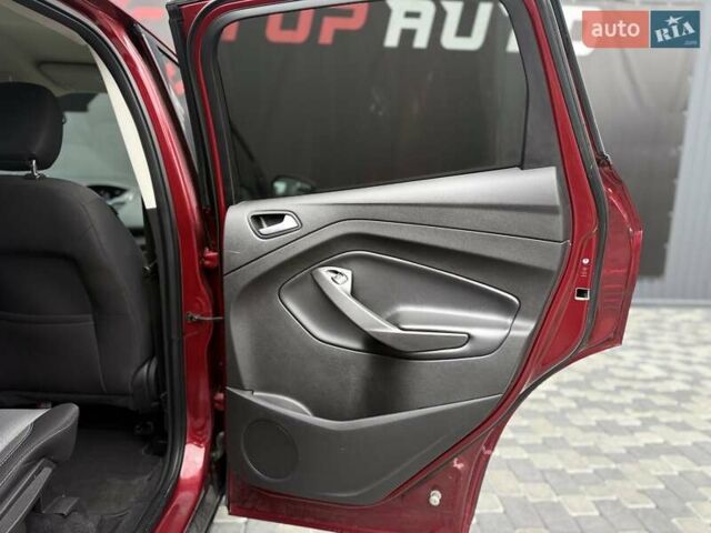 Красный Форд Эскейп, объемом двигателя 1.5 л и пробегом 160 тыс. км за 11900 $, фото 44 на Automoto.ua