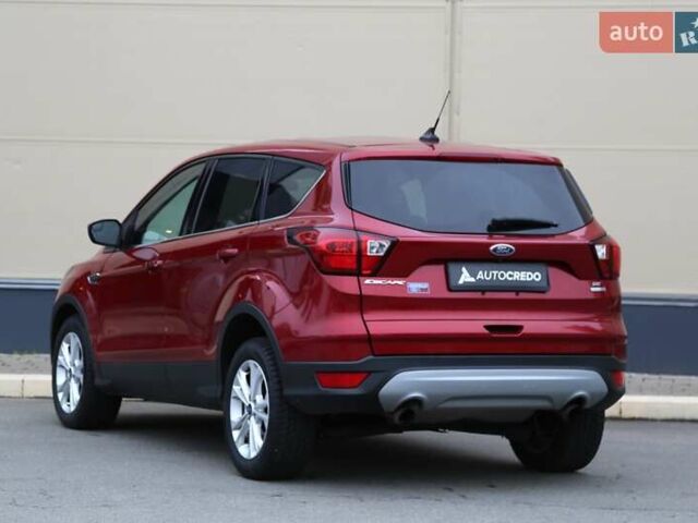 Червоний Форд Ескейп, об'ємом двигуна 1.5 л та пробігом 85 тис. км за 13500 $, фото 5 на Automoto.ua