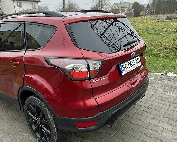 Червоний Форд Ескейп, об'ємом двигуна 1.5 л та пробігом 235 тис. км за 11500 $, фото 5 на Automoto.ua
