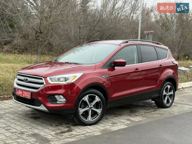 Красный Форд Эскейп, объемом двигателя 1.5 л и пробегом 154 тыс. км за 12499 $, фото 5 на Automoto.ua